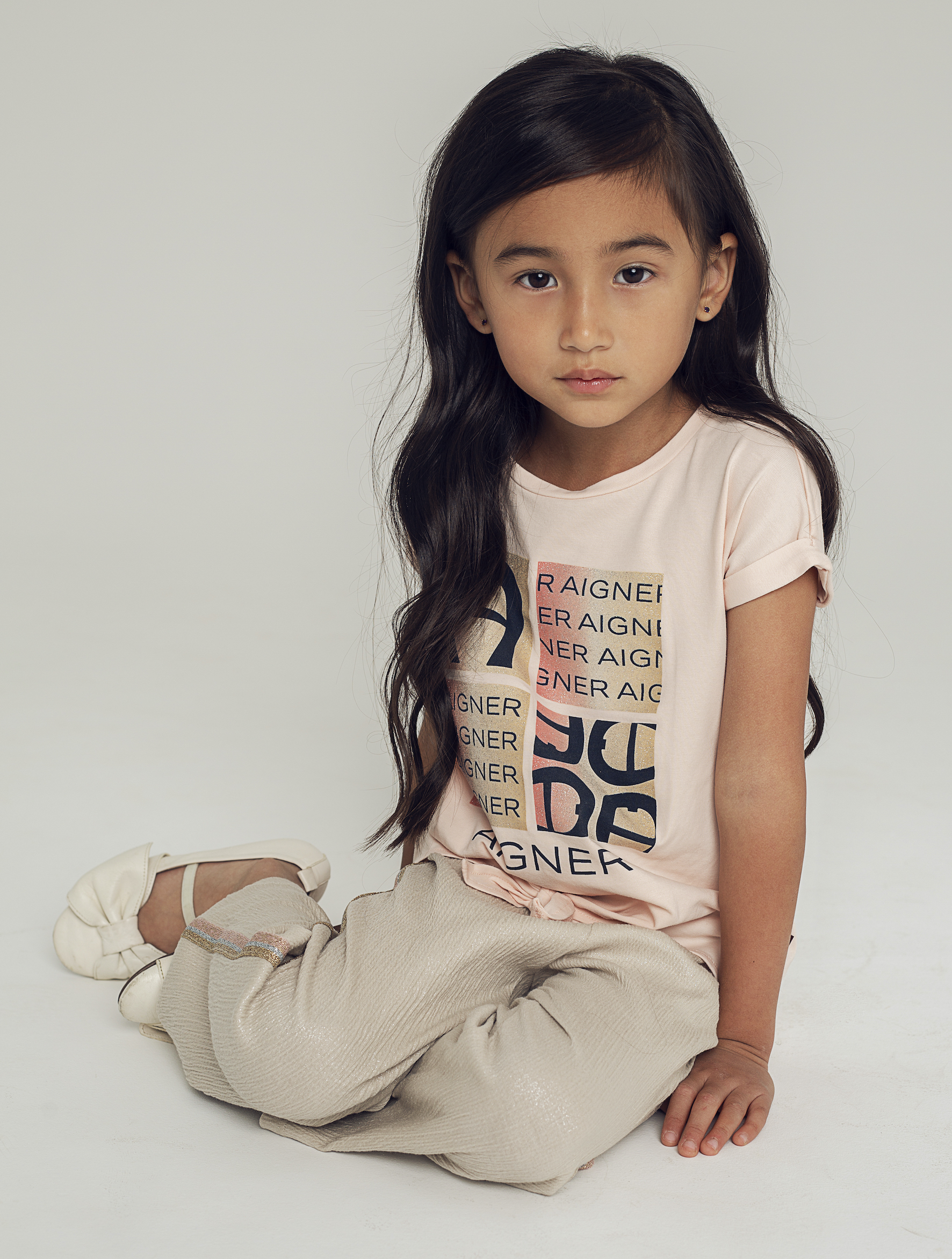 Aigner Kids_Outfitinspiration_Frühjahr_Sommer_2021_2