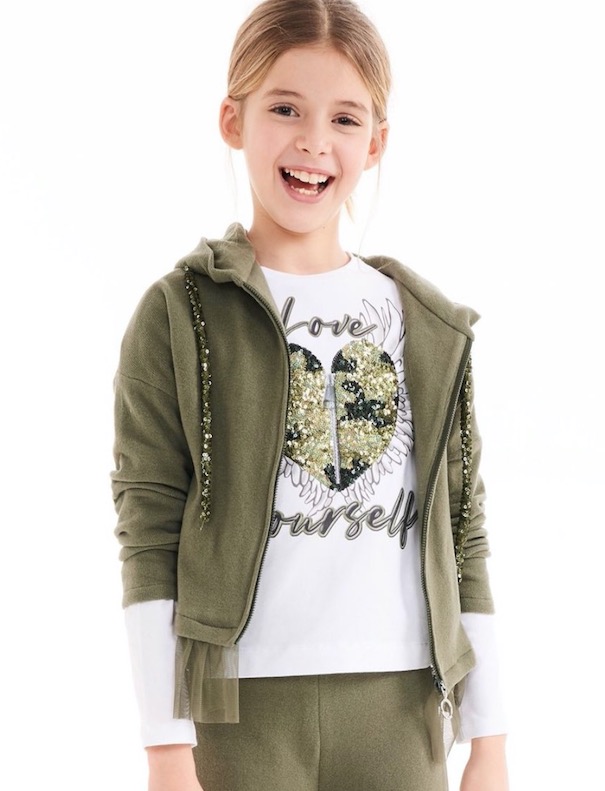 E.L.S.Y Girl_Outfitinspiration_Frühjahr_Sommer_2021_3